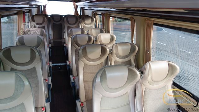 Autocarro de turismo MERCEDES-BENZ Sprinter 516 21 Sitze mit großem Gepäck