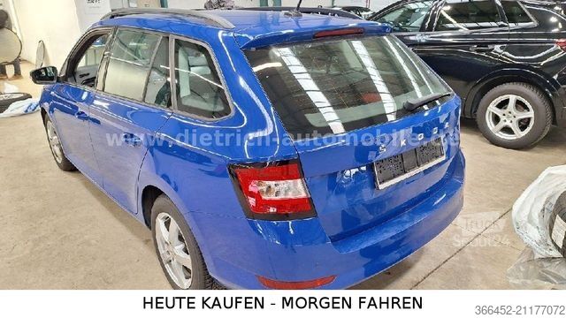 Мікроавтобус SKODA Fabia Combi 1,0 TSi Ambition SHZ PDC KAMERA