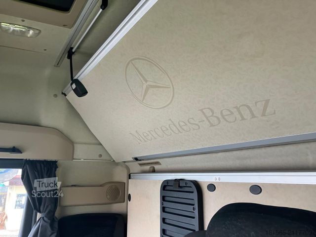 Štandardný ťahač MERCEDES-BENZ Actros 1842 Giga-Space 13 Liter Motor