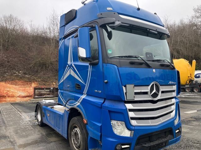 Štandardný ťahač MERCEDES-BENZ Actros 1842 Giga-Space 13 Liter Motor