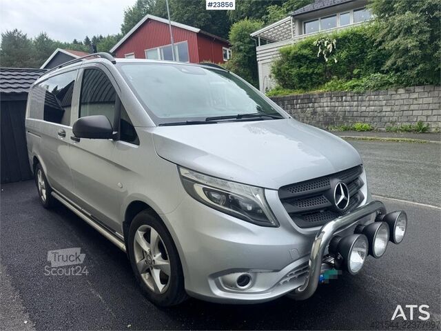  Mercedes-Benz Vito 119 4x4 Van – Two Sets of Tires