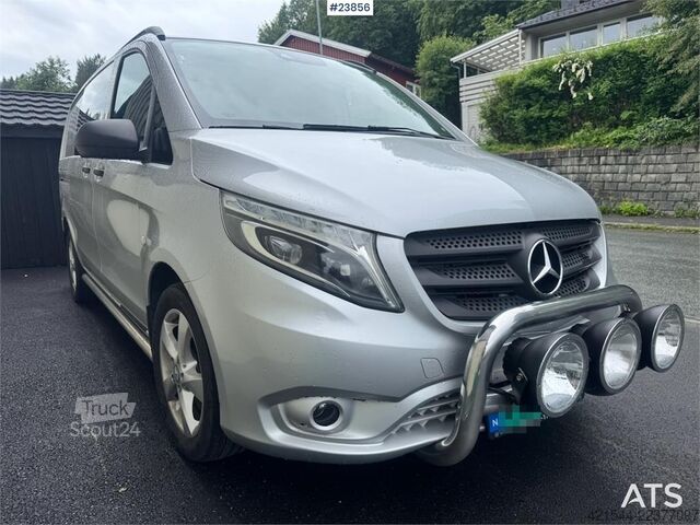  Mercedes-Benz Vito 119 4x4 Van – Two Sets of Tires
