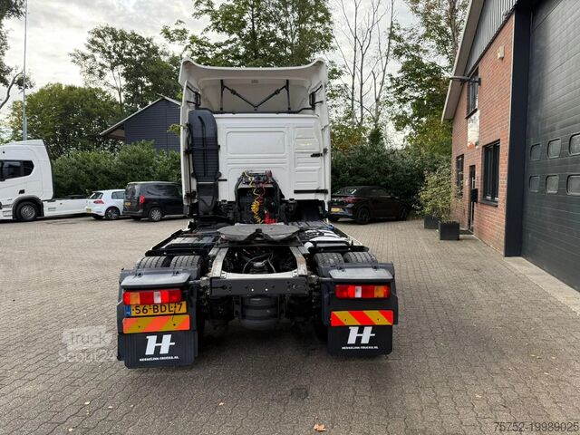 Standaard-SZM Volvo FM 330 Slaapcabine Side skirts NL Truck APK/TUV...