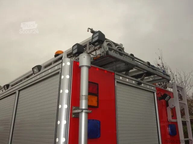 Brandweerwagen Mercedes-Benz 1325 godiva pump bomberos