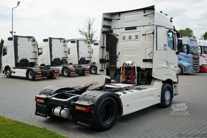 Standard SZM RENAULT T 520 / RETARDER / SKÓRY / LIMITED / TEAM ALPINE