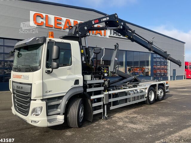 Sistem de braț cu cârlige DAF FAN CF 430 Hiab 25 Tonmeter laadkraan