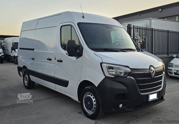 Panelni kombi Renault 