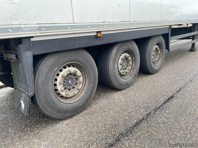 Prevoz v hladilniku/zamrznjenem stanju Schmitz Cargobull Fridge Thermoking SLXe Spectrum / Multitemp / S...