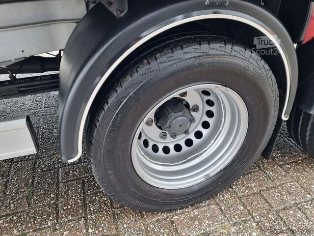βαλίτσα Mercedes-Benz Sprinter 516 CDI BE Clixtar/ Webasto/ 27 KUB/ N...