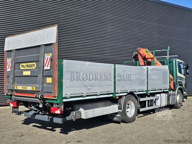 Ladepritsche Scania P320 4x2 / PALFINGER 14 t/m - 14.6 mtr.