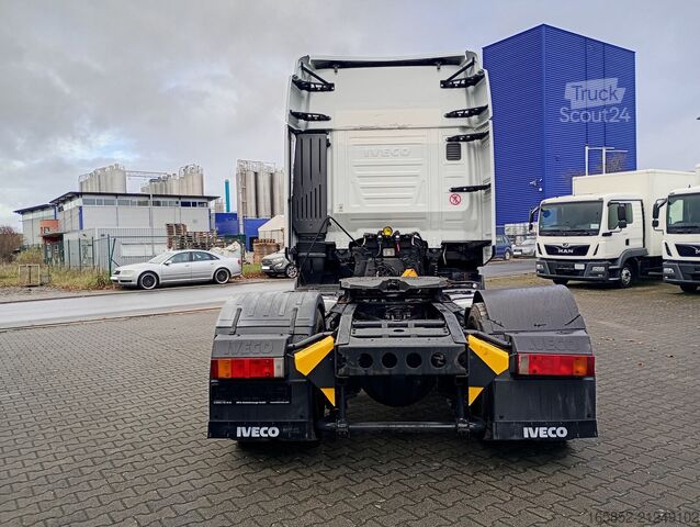 IVECO Stralis 420 truck tractor IVECO Stralis 420