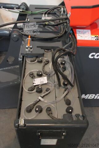 Ročni viličar Combilift CS2350