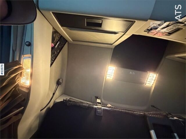  Volvo FH 6x2 tractor unit with ADR approval