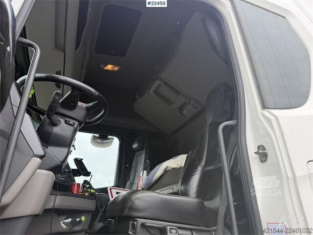 Standard-SZM Scania S540 tractor with ADR approval and silver agreemen