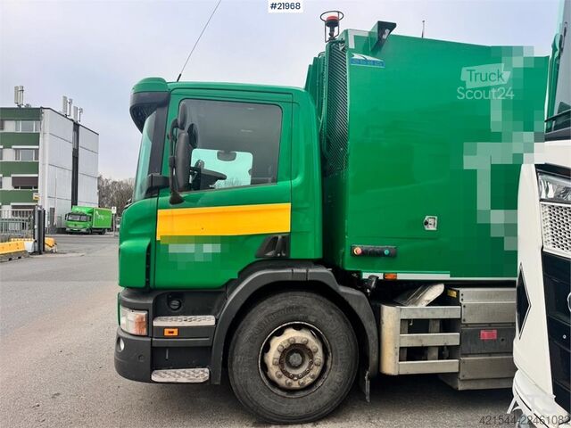  Scania P340 LPG 6x2 Refuse truck w/ Crane.