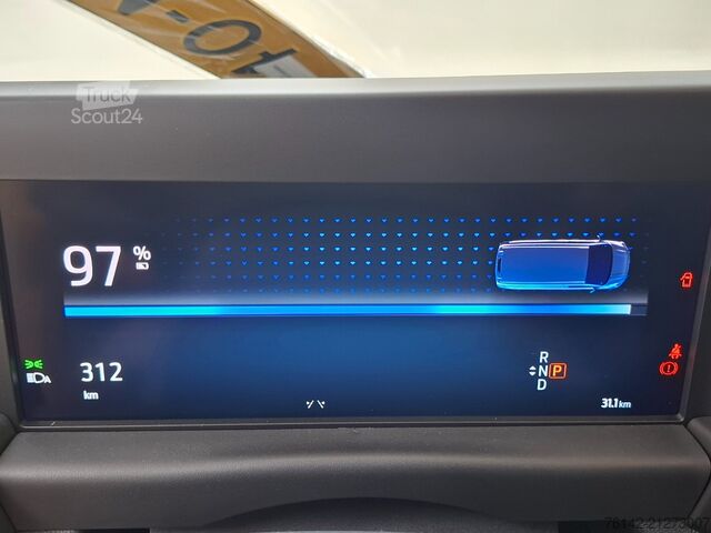 Panelová dodávka Ford E-Transit Custom 340 L2 H1 Trend 65 kWh (direct...