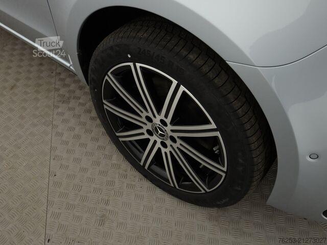 Minibús Mercedes-Benz V 220 d 4MATIC AVANTGARDE Lang 360 ACC AHK AUT