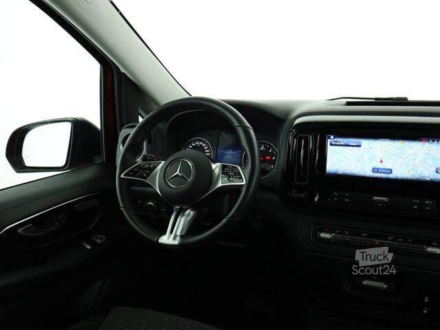 Minibus Mercedes-Benz Vito 114 CDI Tourer PRO Lang ACC AHK AUT Kam. LM