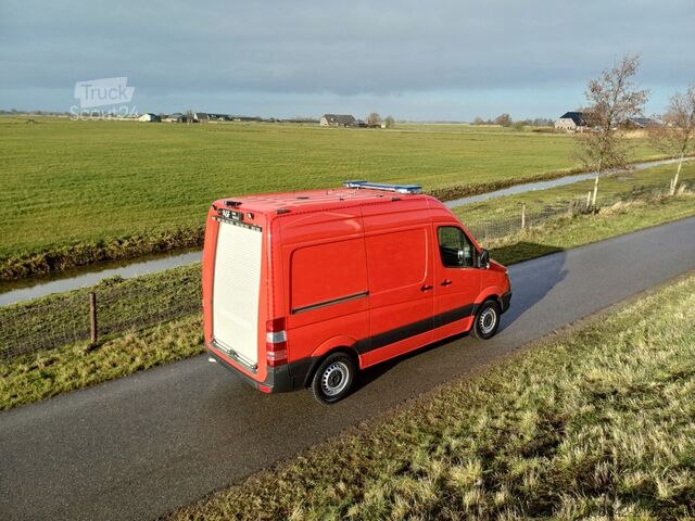 Tűzoltóautó Mercedes-Benz Sprinter 316 OneSeven CAFS