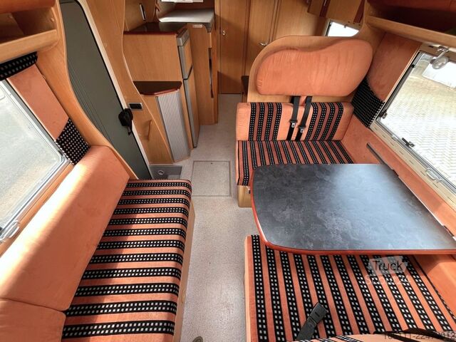 Alkovas kemperis EURAMOBIL A 695 VB - Etagenbetten - Garage - Markise - TV