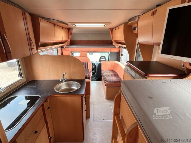Alkovas kemperis EURAMOBIL A 695 VB - Etagenbetten - Garage - Markise - TV