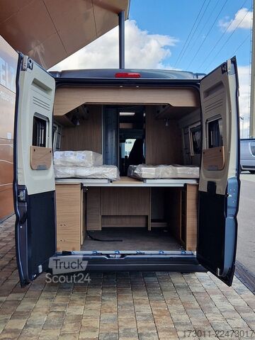 Camping-car PÖSSL Roadcruiser Fiat 140PS Plus-Ausstattung