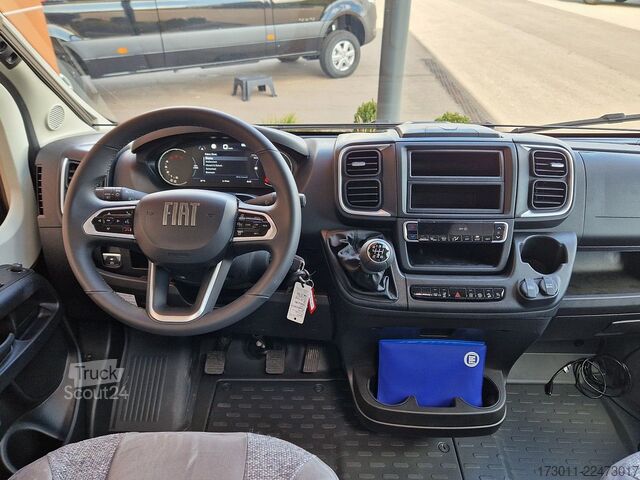 Camping-car PÖSSL Roadcruiser Fiat 140PS Plus-Ausstattung