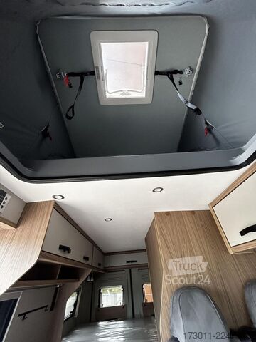 Camper PÖSSL 2Win S Citroen 140PS Automat m. Aufstelldach
