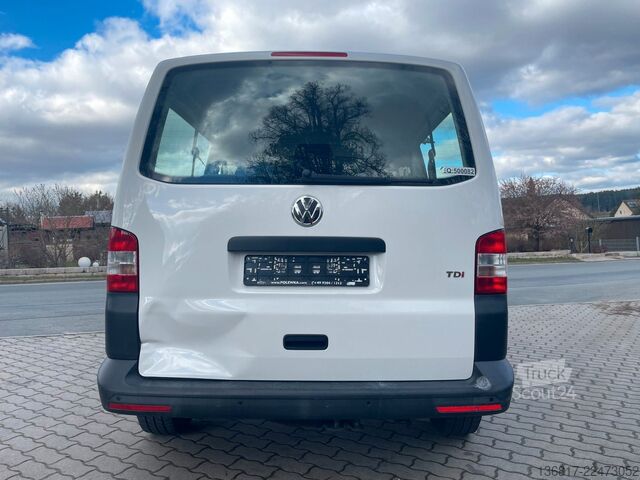 Minibus VW T5 Transporter Kleinbus Kombi 9 Sitzer Klima