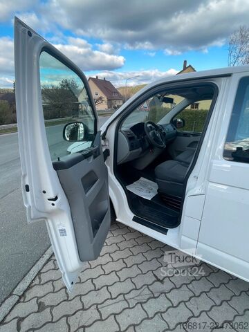 Minibus VW T5 Transporter Kleinbus Kombi 9 Sitzer Klima