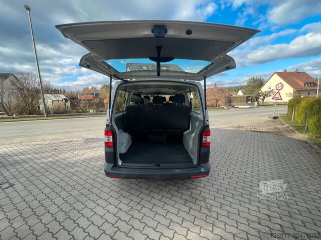 Minibus VW T5 Transporter Kleinbus Kombi 9 Sitzer Klima
