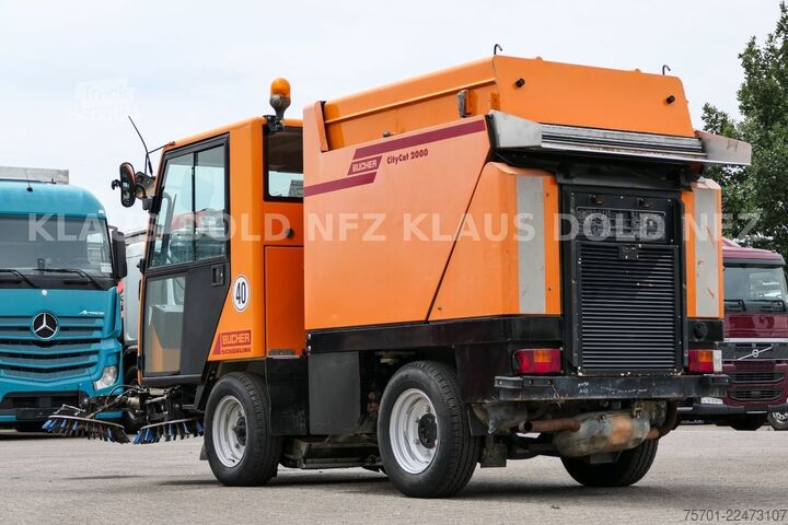 Кастомизированный фургон Bucher Citycat 2000 Kehrmaschine