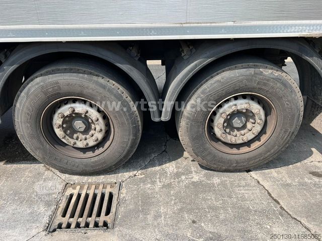 Koeltrailers FZ.U.LK-Techn. Tandem Kühlkoffer mit LBW