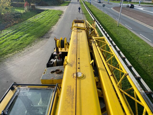 Grúa móvil Liebherr LTM1055/1