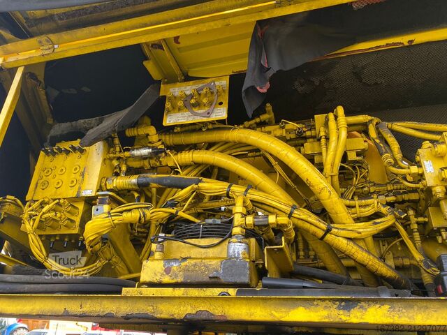 Grúa móvil Liebherr LTM1055/1