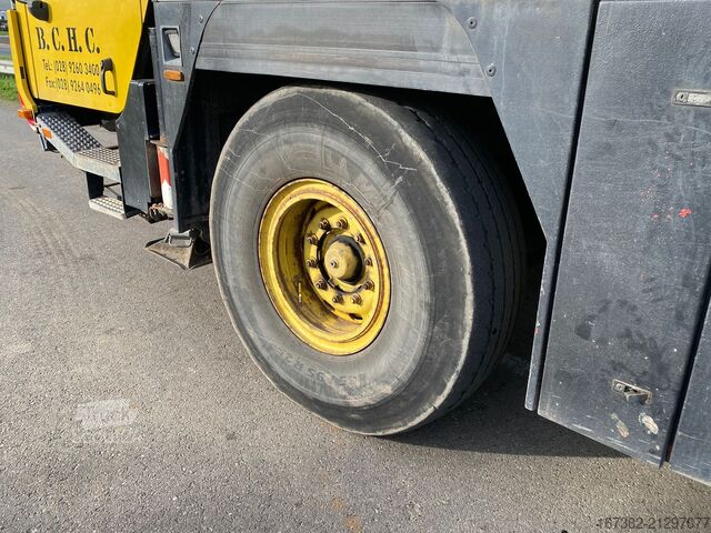 Grúa móvil Liebherr LTM1055/1