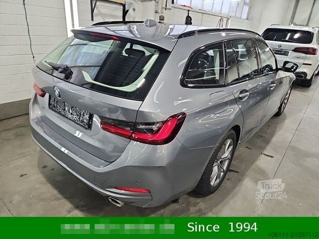 Kleinbus BMW 318 d Touring Navigation  PDC