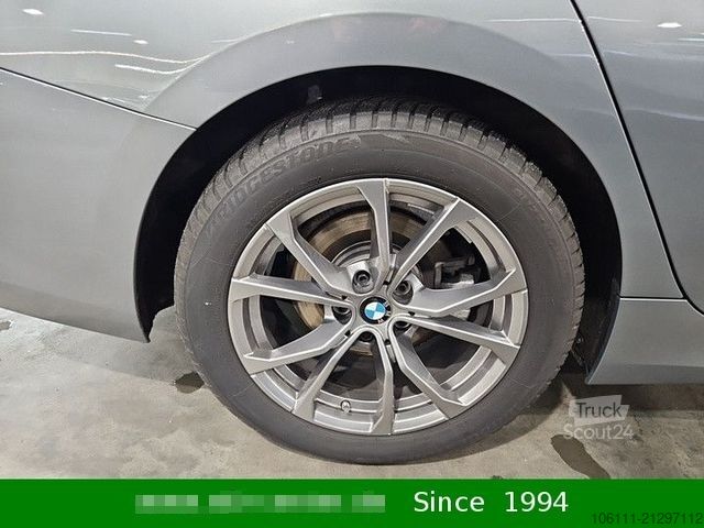 Minibüs BMW 318 d Touring Navigation PDC