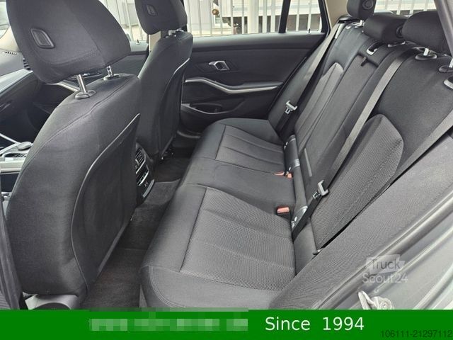 Minibüs BMW 318 d Touring Navigation PDC