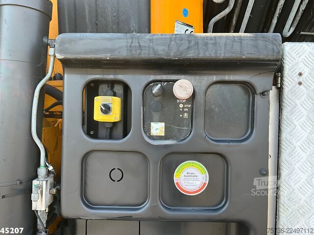 Kamion sa kranom Volvo FH 500 8x4 Effer 65 Tonmeter laadkraan + Fly-Jib