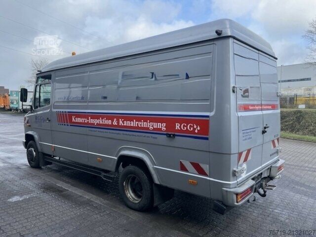 Sonderausbau-Transporter Mercedes-Benz Vario 615 DKA 4x2 Spülwagen