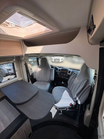 Camper van SUNLIGHT Adventure Cliff 600