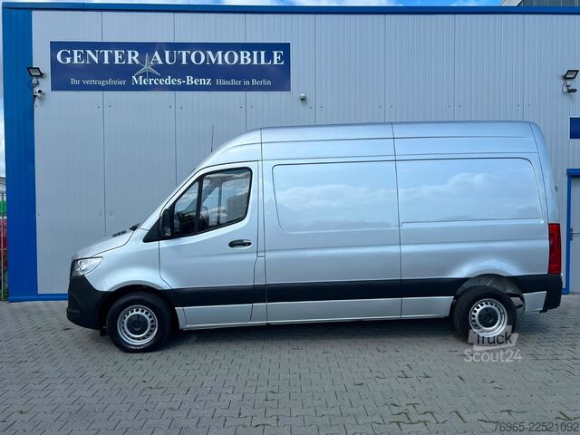 Kastenwagen hoch MERCEDES-BENZ Sprinter 215 9G-TR HOCH+LANG KLIMA 3-SITZ KAMERA