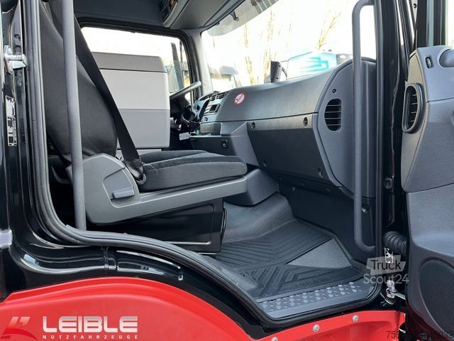 Фургон (вантажний автомобіль) MERCEDES-BENZ Atego 1318*159 TKM*Koffer m. Rollbahn für Sitze