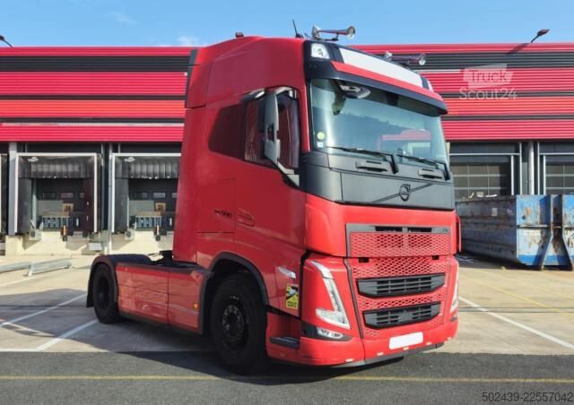Trattore stradale standard Volvo FH
