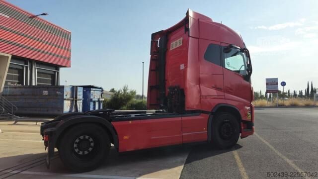 Trattore stradale standard Volvo FH