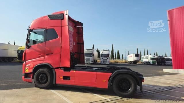 Trattore stradale standard Volvo FH