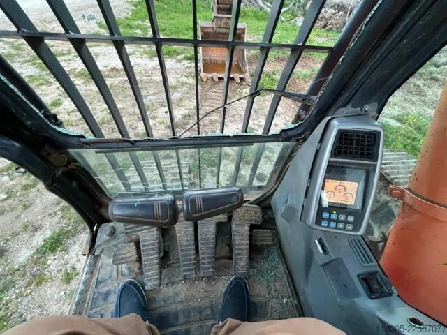 Tela-alustainen kaivinkone Doosan DX420