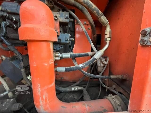 Tela-alustainen kaivinkone Doosan DX420