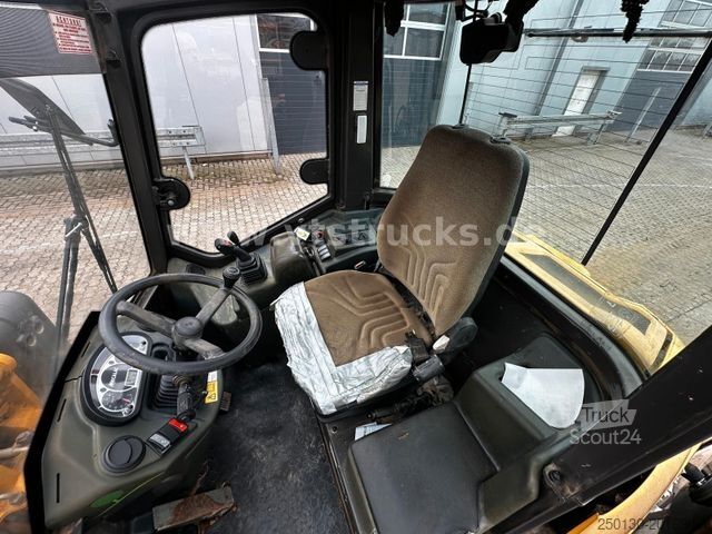 Wiellader MECALAC AX 850 4x4 Schaufel Greifschaufel 2.539 Std.